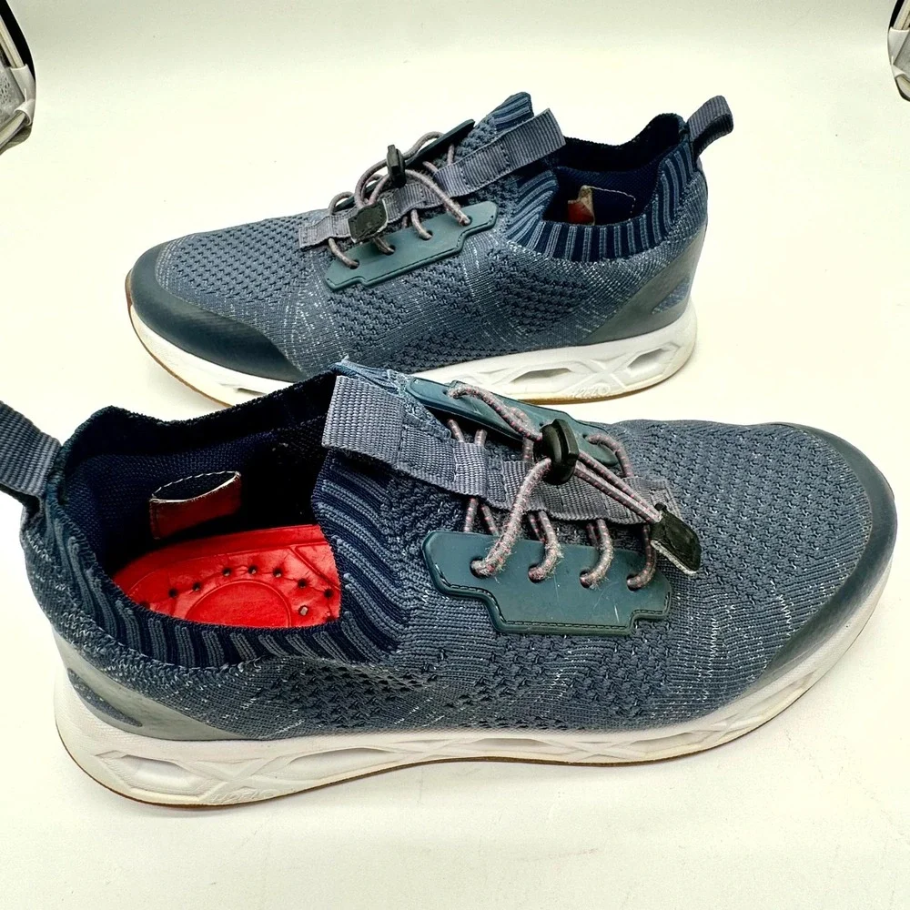Magellan Outdoors step into